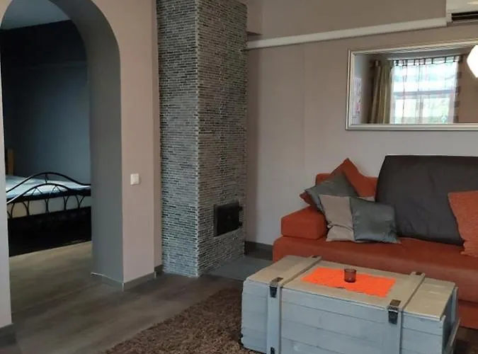 Apartment Chelsea Karusselli 3-2 *