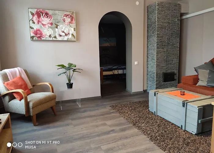 Apartment Chelsea Karusselli 3-2 *